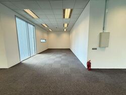 Newton 200 (D11), Office #556182491